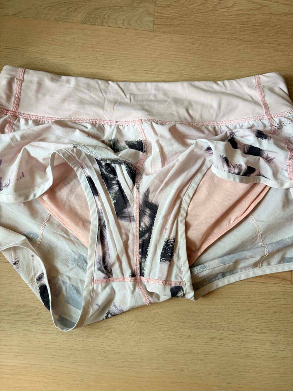 lululemon speed short 4-way stretch, sunset stripe blush quartz multi white pink - Picture 9 of 9